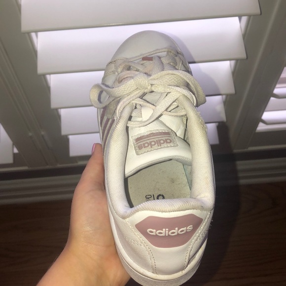 white and rose gold adidas - Picture 2 of 3